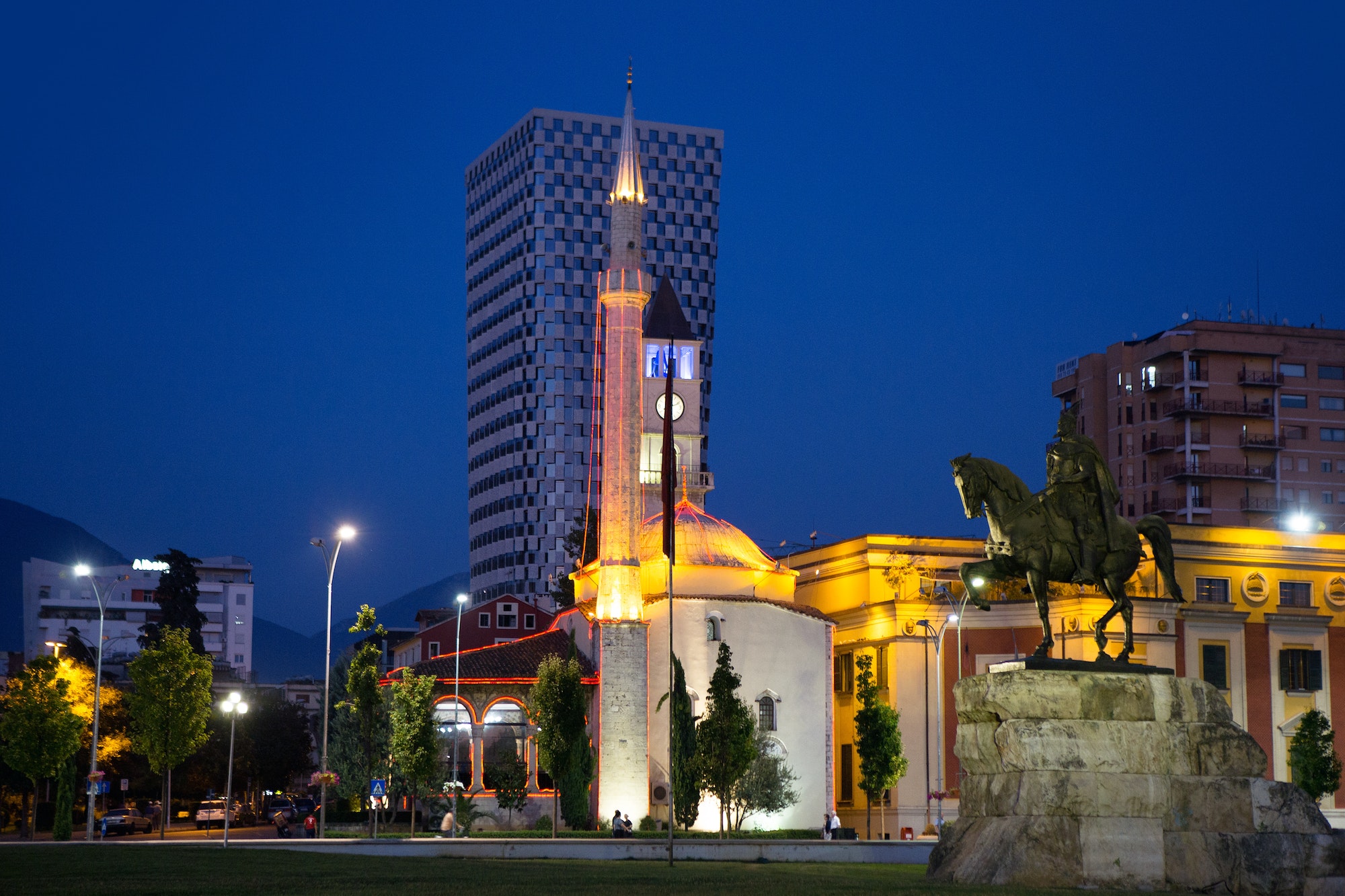 Place Skanderbeg à Tarana, la capitale de l'Albanie